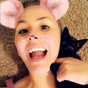 Meet your Posher, Lezlie